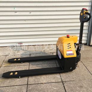 微型電動(dòng)堆高車(chē)