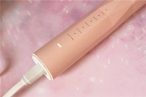 護牙不傷牙 醫(yī)用級口腔護理標(biāo)桿扉樂Major電動牙刷評測